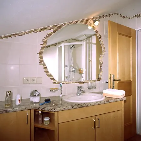 Am Hausberg * ريت ام وينكل