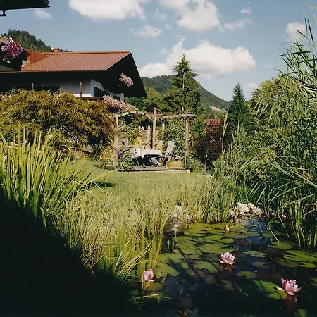 Am Hausberg * ريت ام وينكل